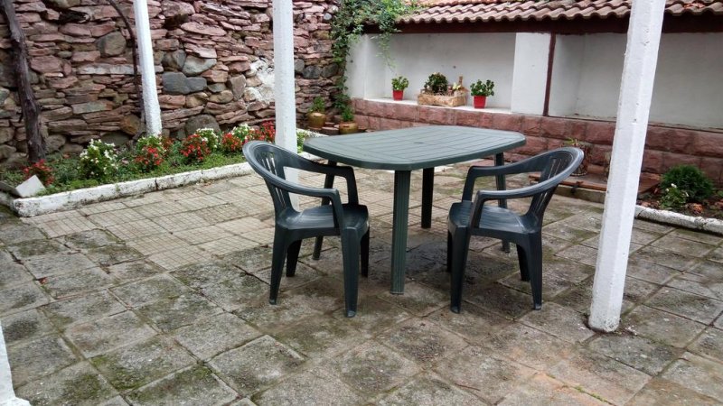 Къща за гости Извора - Снимка 1