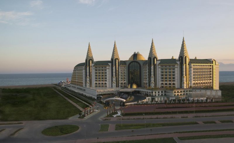 Delphin Imperial Lara - Снимка 10