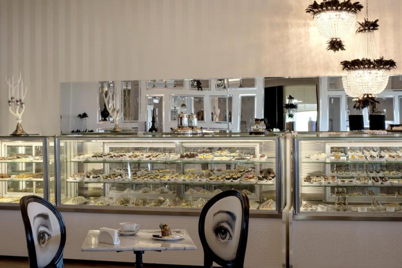 Delphin Imperial Lara - Снимка 5