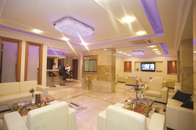 The City Hotel - Снимка 1