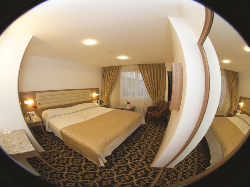 The City Hotel - Снимка 10
