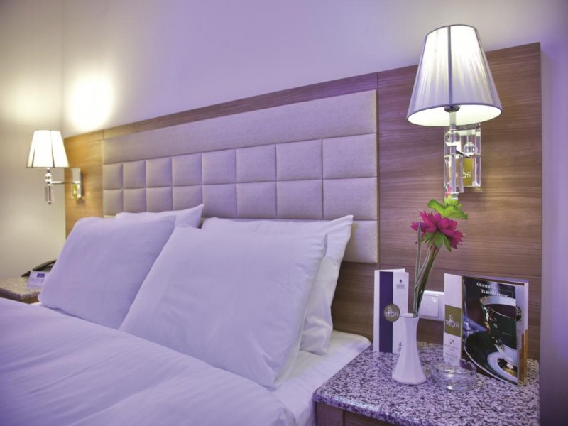 The City Hotel - Снимка 5