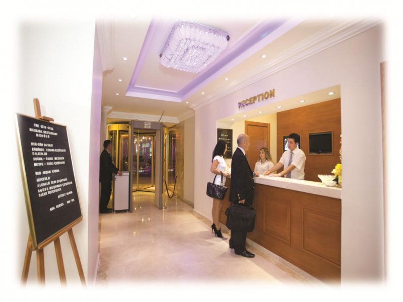 The City Hotel - Снимка 4