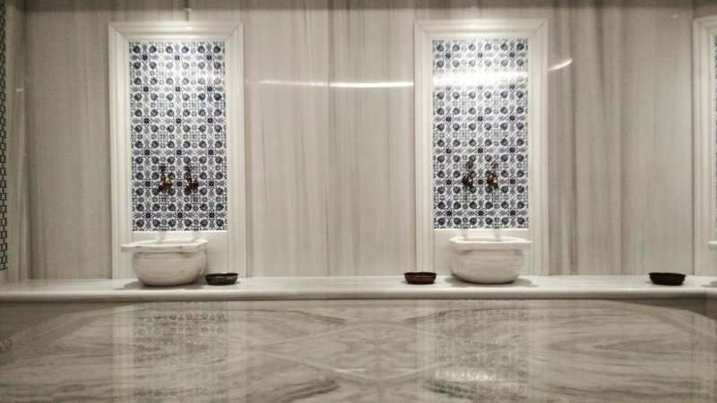 Siris Hotel - Снимка 1