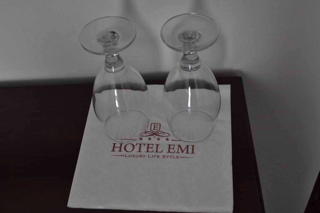 Нова година в хотел EMI**** Струмица, Македония! 2 нощувки на човек със закуски и вечери + Новогодишен куверт и транспорт - Снимка 20