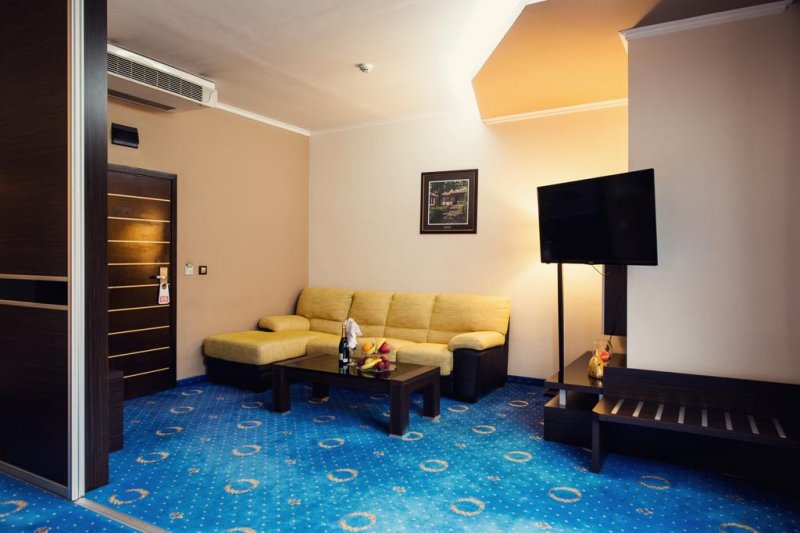 Гранд Хотел Хебър - Снимка 7