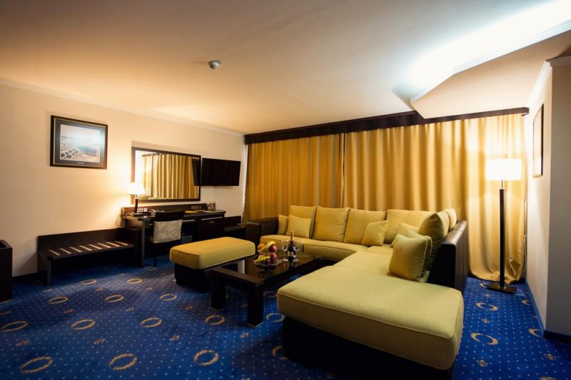 Гранд Хотел Хебър - Снимка 9