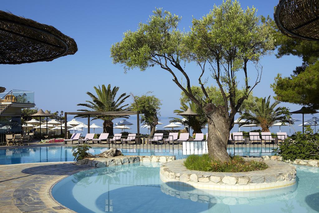 Ранни записвания: 5 нощувки със закуски и вечери в Anthemus Sea Beach Hotel & SPA 5*, Халкидики, Гърция през Май! - Снимка 9