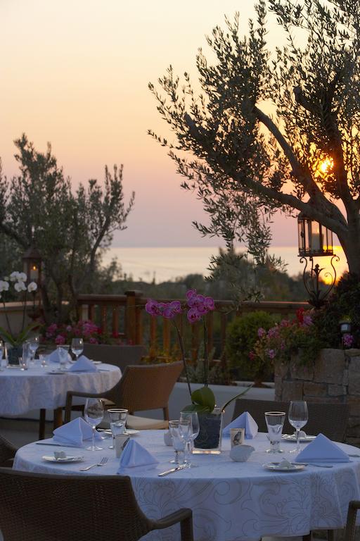 Ранни записвания: 5 нощувки със закуски и вечери в Anthemus Sea Beach Hotel & SPA 5*, Халкидики, Гърция през Май! - Снимка 6
