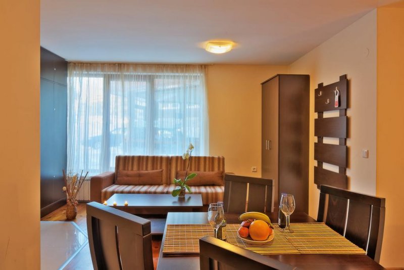 Гранд Монтана Хотел - Снимка 1