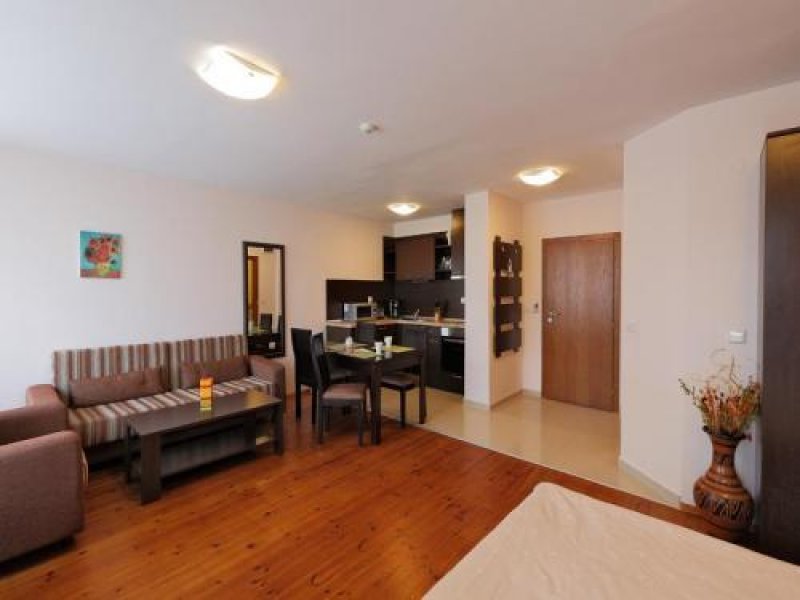 Гранд Монтана Хотел - Снимка 1