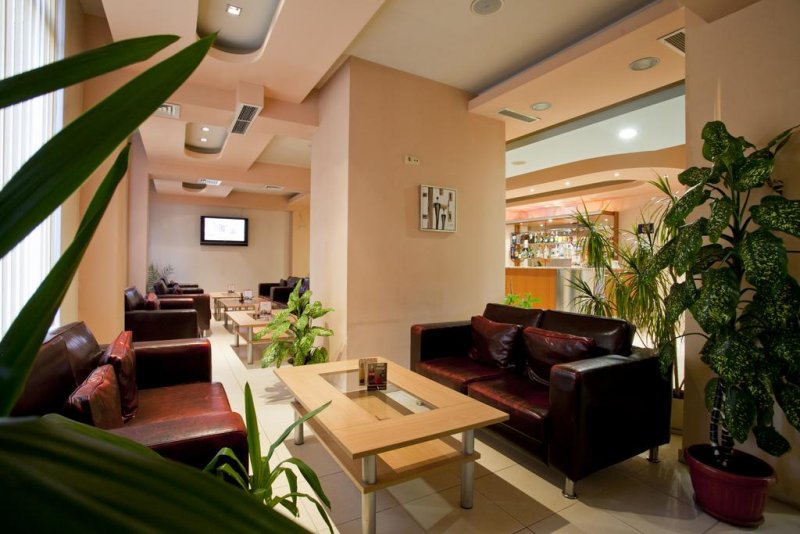 Хотел Интелкооп - Снимка 1