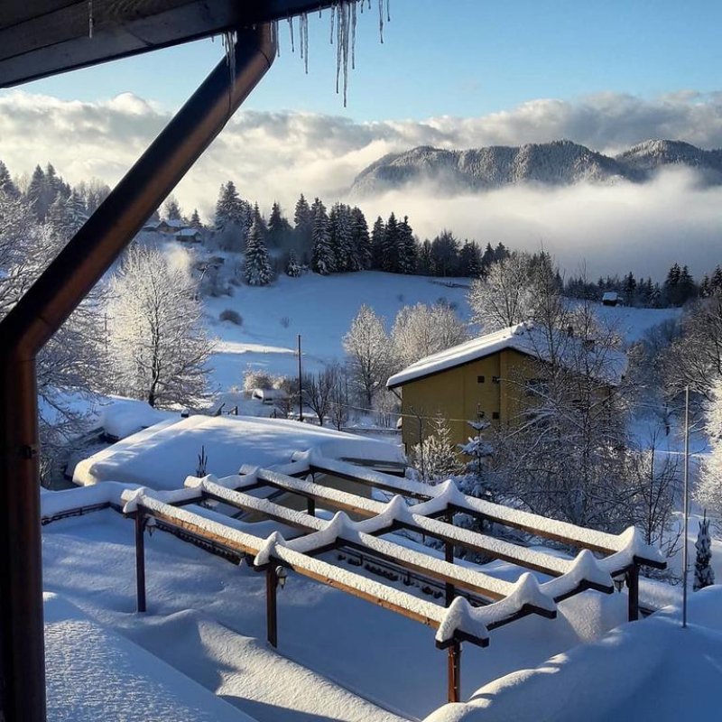 Smilen Hotel - Снимка 0