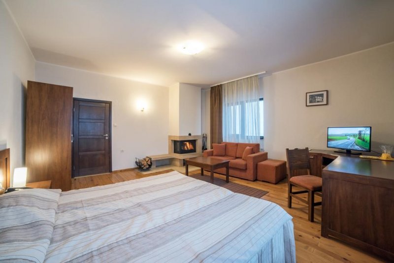 Smilen Hotel - Снимка 4