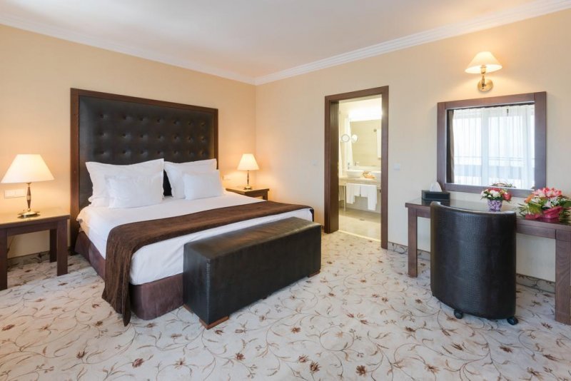 Парк Хотел Макси Велинград - Снимка 1