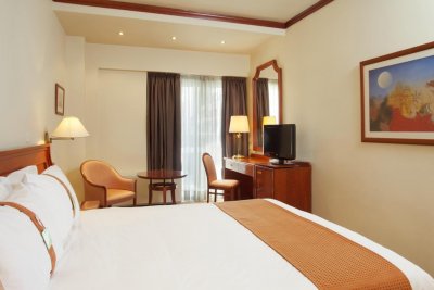 Holiday Inn Thessaloniki - Снимка 1