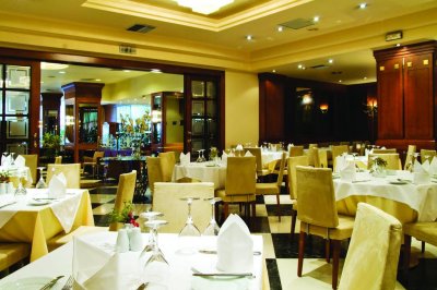 Holiday Inn Thessaloniki - Снимка 3