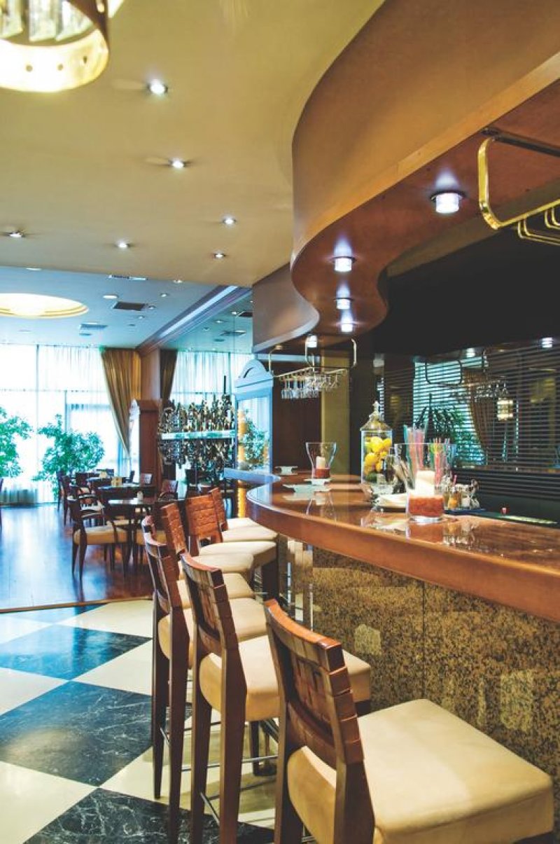 Holiday Inn Thessaloniki - Снимка 2