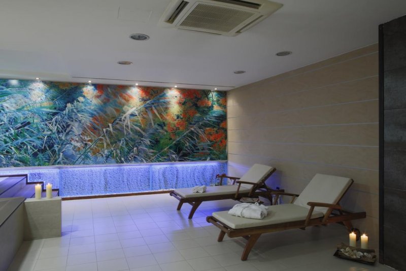 IN Hotel Beograd - Снимка 5