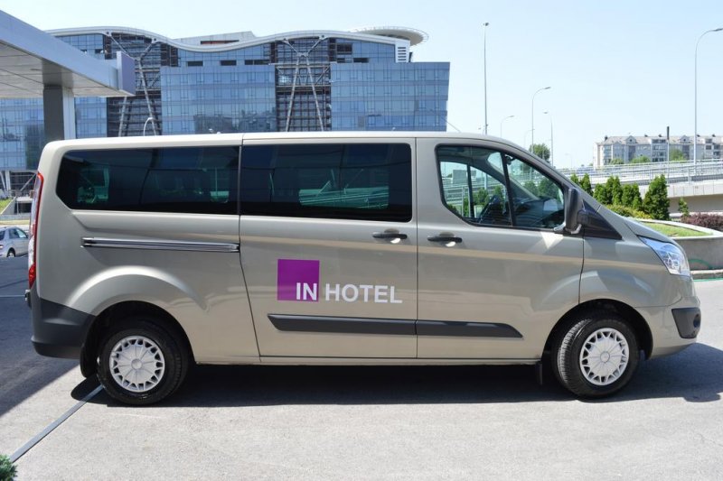 IN Hotel Beograd - Снимка 1