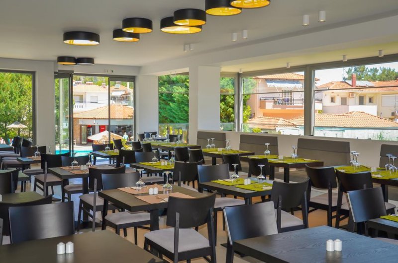 Princess Golden Beach Hotel - Снимка 3