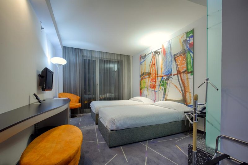 Zira Hotel Belgrade - Снимка 3