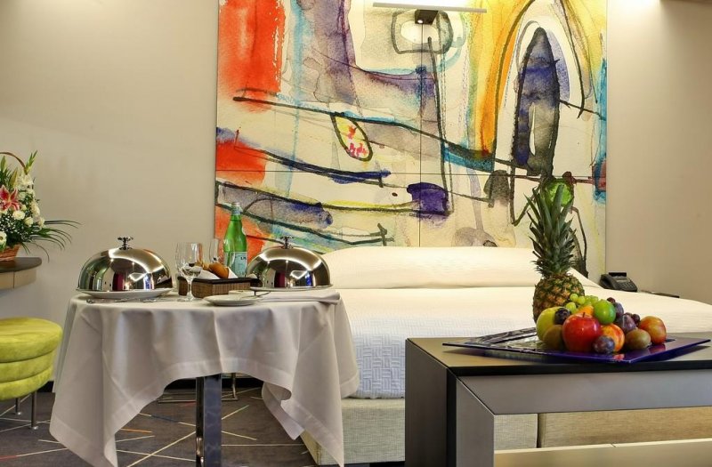 Zira Hotel Belgrade - Снимка 1