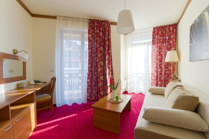  Апартхотел Вихрен Палас - Снимка 3