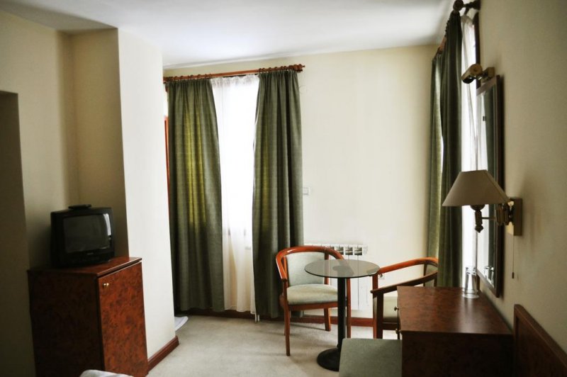 Хотел Виктория - Снимка 1