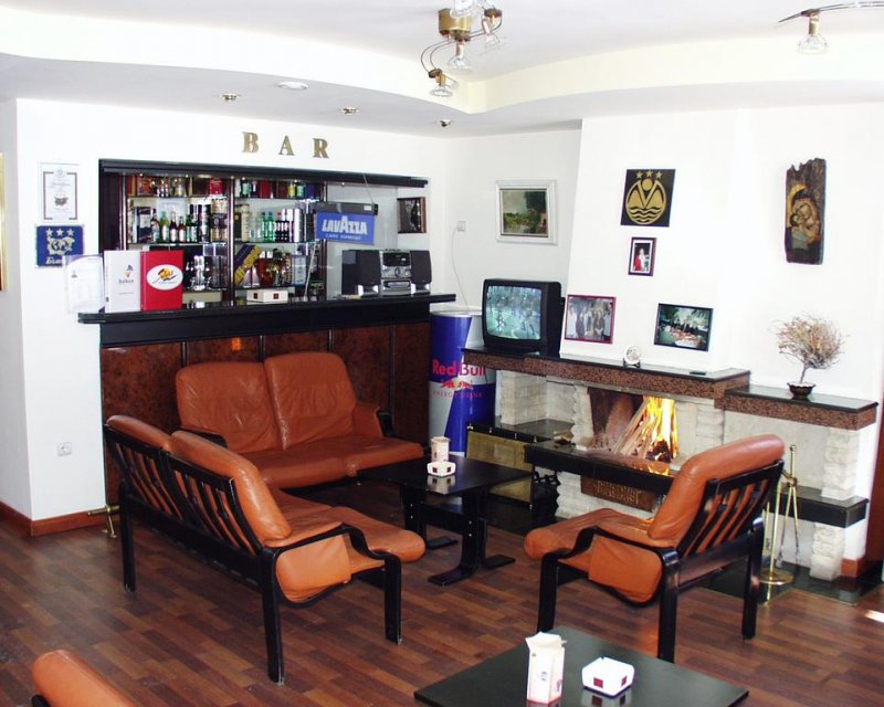 Хотел Виктория - Снимка 3