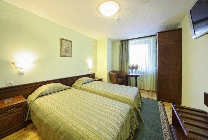 Хотел Рачев Резиденс - Снимка 8