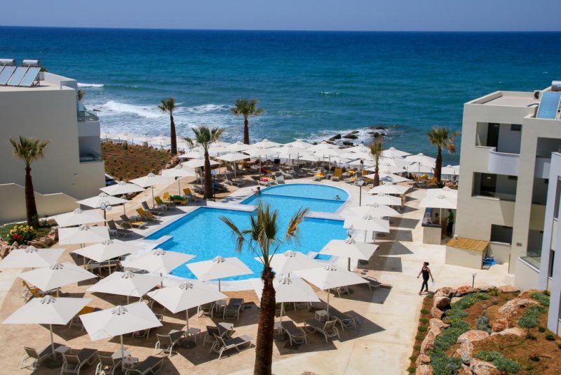 Хотел Bomo Rethymno Beach - Снимка 9