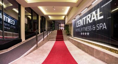 Hotel Central - Снимка 2