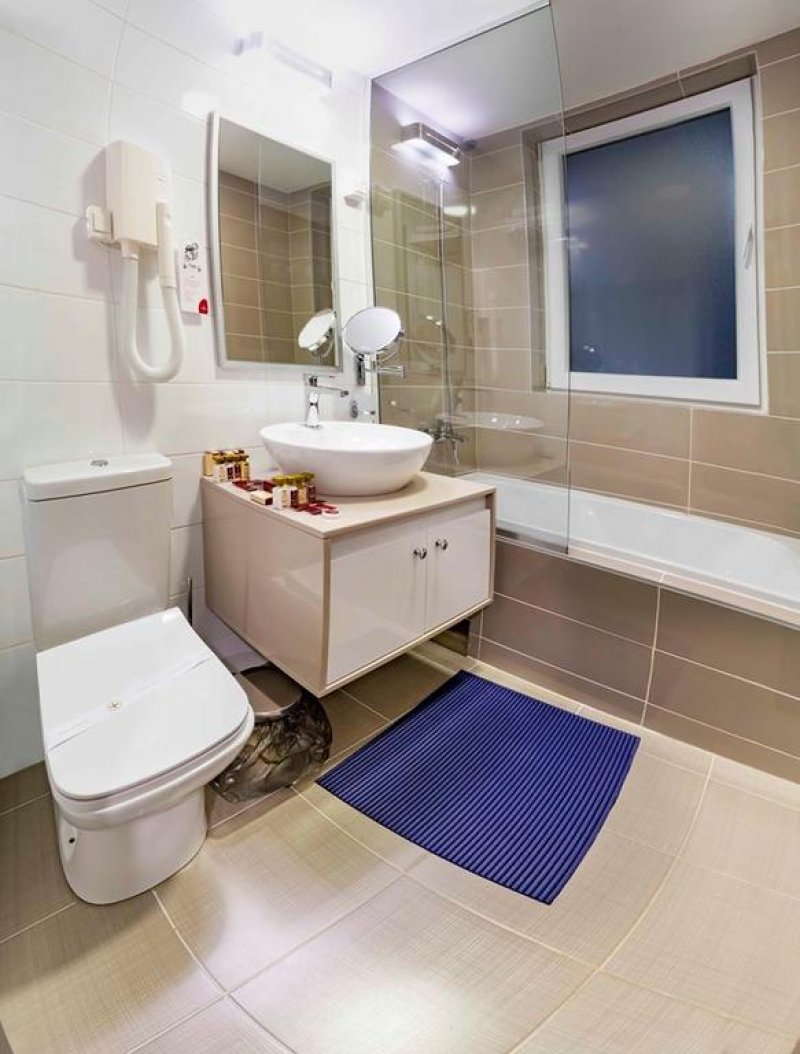 Hotel Central - Снимка 10