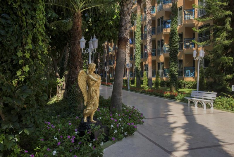 Kemer Botanik Resort - Снимка 10