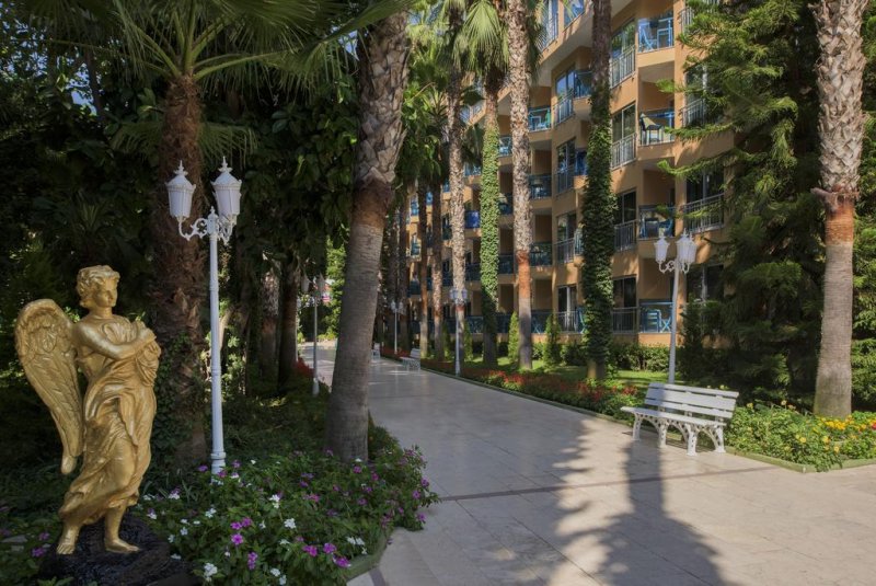 Kemer Botanik Resort - Снимка 8