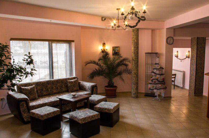 Семеен хотел Вирджин - Снимка 2