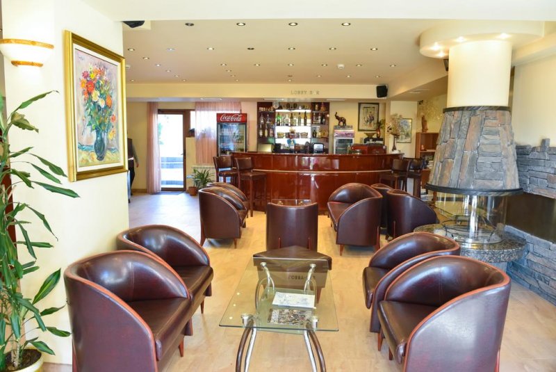 Martin Club Hotel - Снимка 1