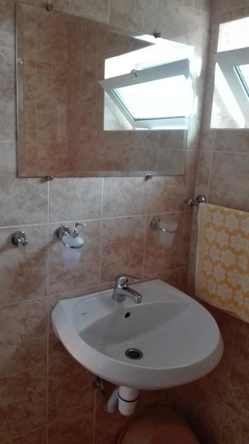 Къща за гости Зорница - Снимка 9