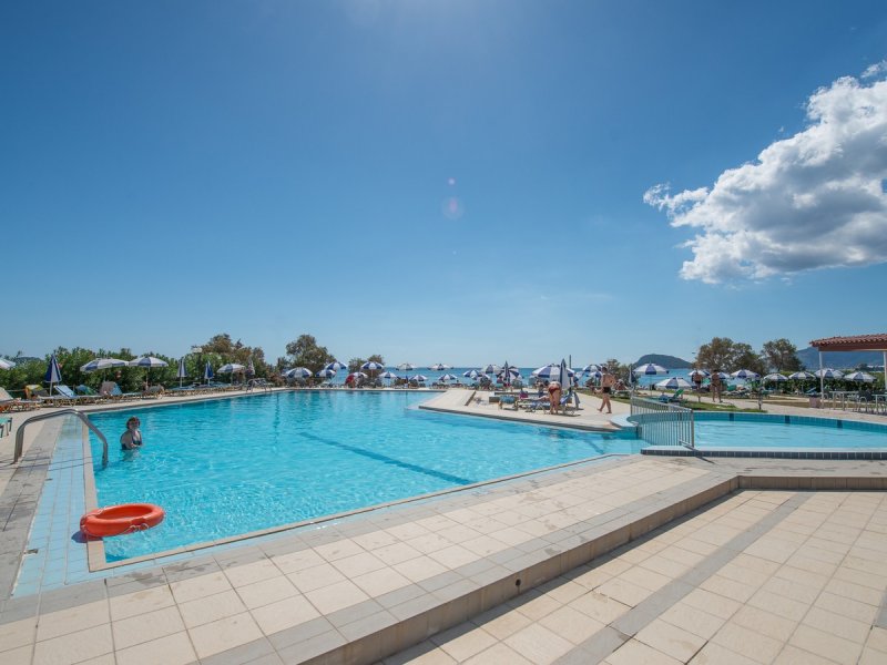 Astir Beach - Снимка 3