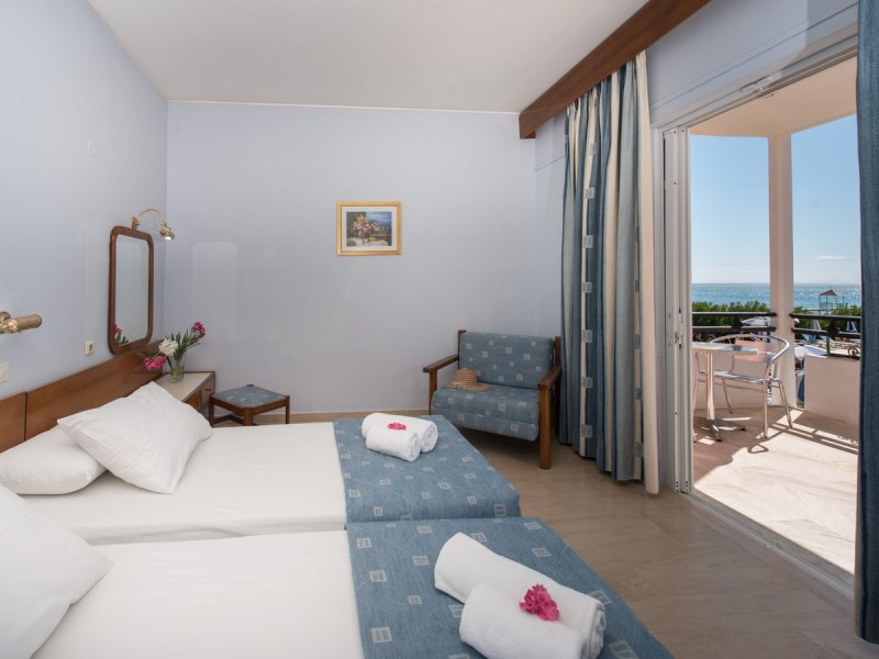 Astir Beach - Снимка 10