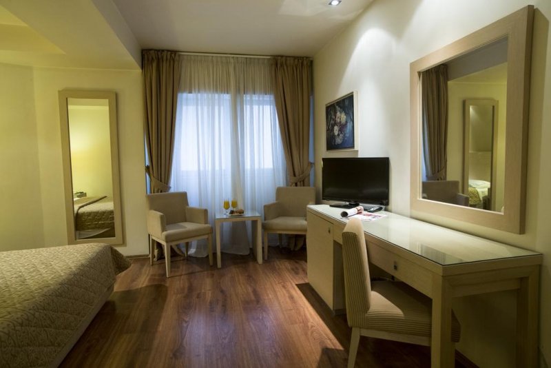 Davitel - Tobacco Hotel - Снимка 7