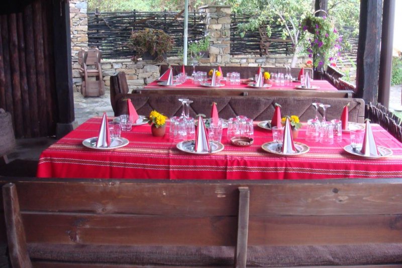 Семеен хотел Сватовете - Снимка 1