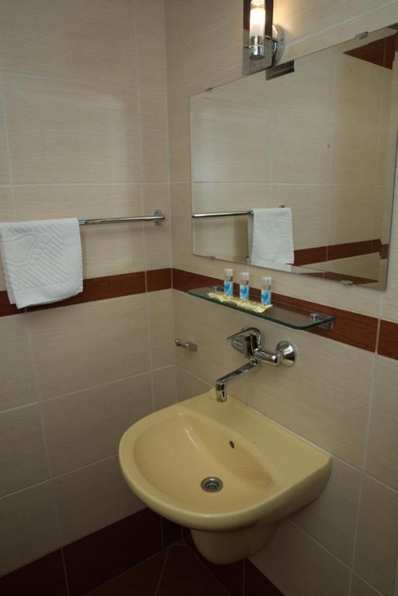 Семеен хотел Сватовете - Снимка 2