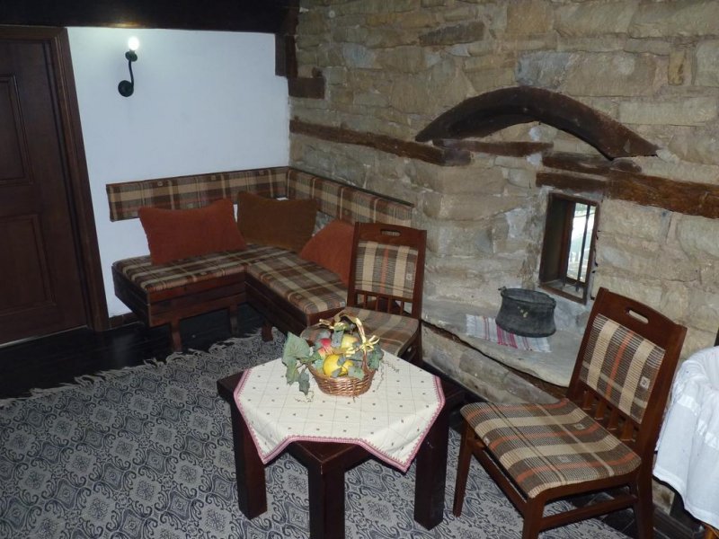 Парлапанова къща - Снимка 11