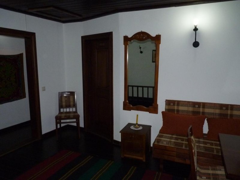 Парлапанова къща - Снимка 11