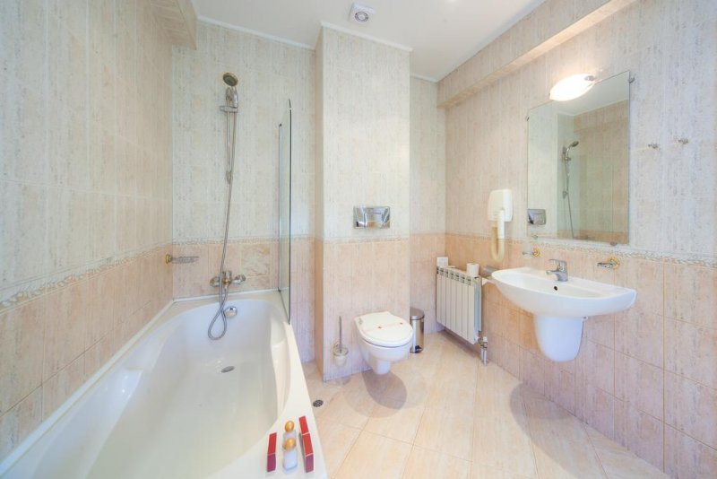 Hotel Alegro - Снимка 9