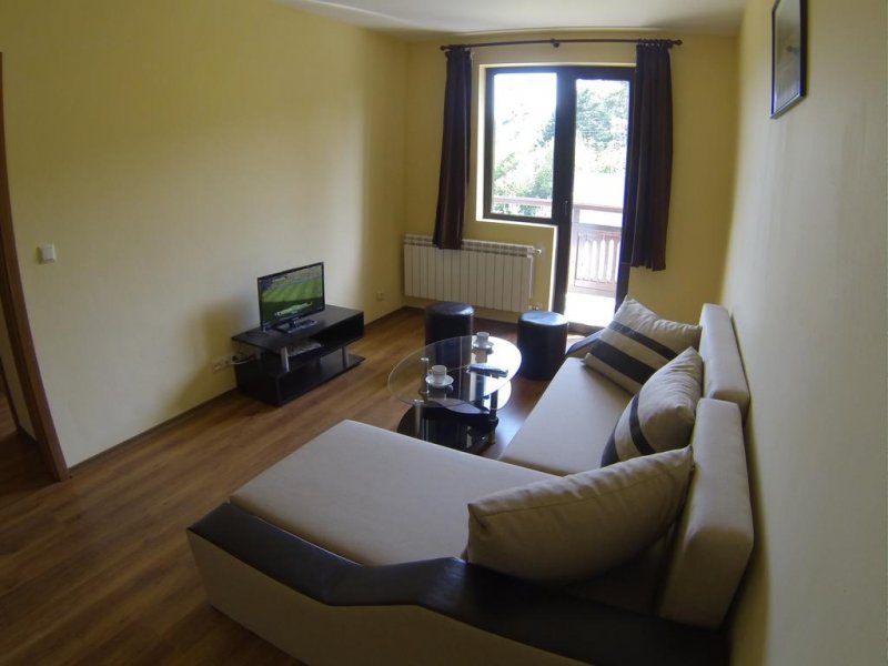 Приключенска къща и конна база Русалиите - Снимка 4