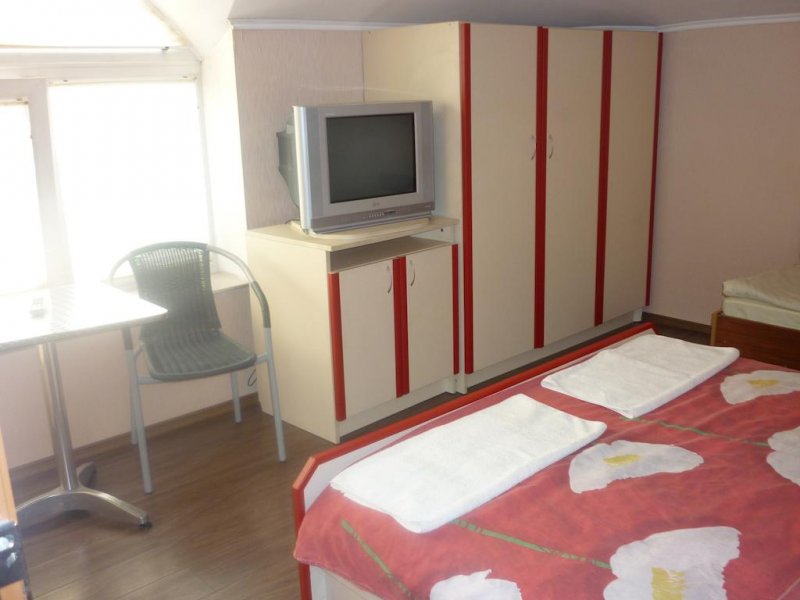 Къща за гости Фантазия - Снимка 1