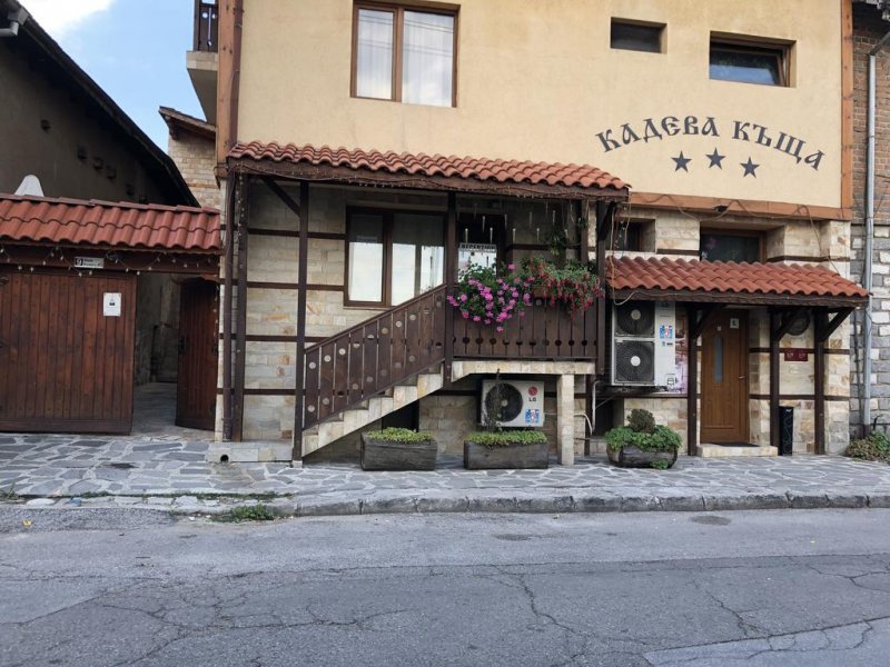 Кадева къща Пажоко - Снимка 0